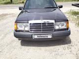 Mercedes-Benz E 200 1993 года за 1 350 000 тг. в Шымкент