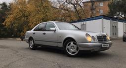 Mercedes-Benz E 240 1998 годаүшін2 600 000 тг. в Усть-Каменогорск