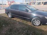 Skoda Superb 2010 годаүшін3 300 000 тг. в Шымкент – фото 4