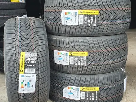 Шины ROADMARCH 275/45-315/40R21 Winter Xpro 999 за 320 000 тг. в Алматы