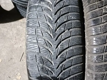 Шины 195/65 R15 — "GoodYear Ultra Grip 7" (Германия), зимние, в о за 30 000 тг. в Астана – фото 4