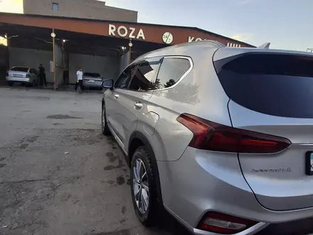Hyundai Santa Fe 2019 года за 13 500 000 тг. в Семей – фото 10