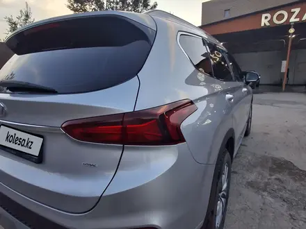 Hyundai Santa Fe 2019 года за 13 500 000 тг. в Семей – фото 13
