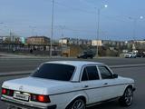 Mercedes-Benz E 230 1982 года за 700 000 тг. в Балхаш