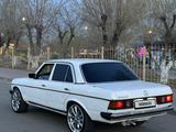 Mercedes-Benz E 230 1982 года за 700 000 тг. в Балхаш – фото 3