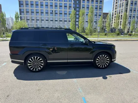 Hyundai Santa Fe 2025 года за 20 700 000 тг. в Астана