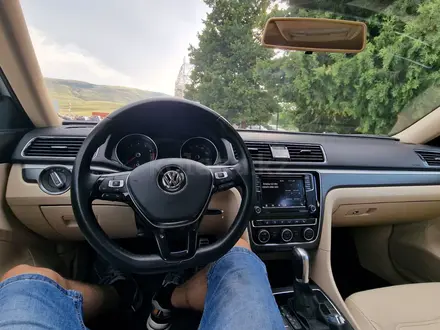 Volkswagen Passat 2017 годаүшін10 300 000 тг. в Урджар – фото 18