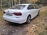 Volkswagen Passat 2017 года за 10 300 000 тг. в Урджар – фото 4