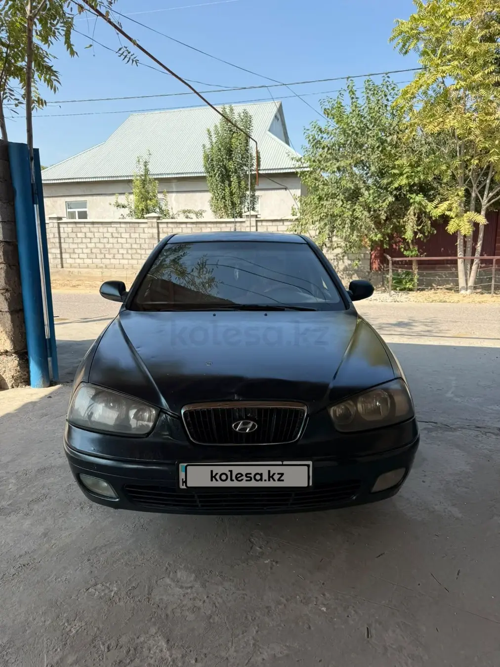 Hyundai Elantra, 2001