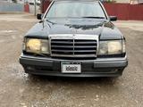 Mercedes-Benz E 230 1992 годаүшін1 500 000 тг. в Караганда – фото 2