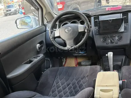 Nissan Tiida 2012 года за 5 500 000 тг. в Жанаозен – фото 15