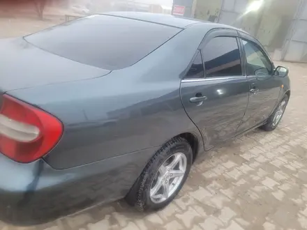 Toyota Camry 2001 года за 4 500 000 тг. в Жанаозен – фото 2