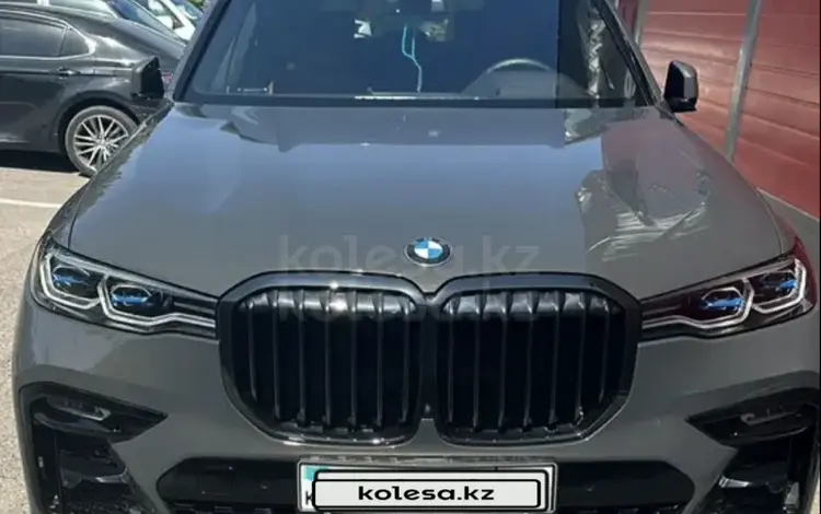 BMW X7 2022 года за 64 000 000 тг. в Алматы