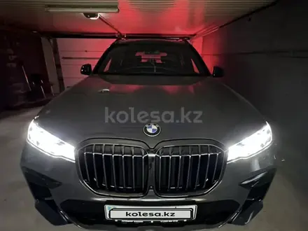 BMW X7 2022 года за 64 000 000 тг. в Алматы – фото 4