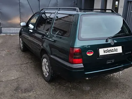 Volkswagen Golf 1996 года за 2 300 000 тг. в Тараз – фото 4