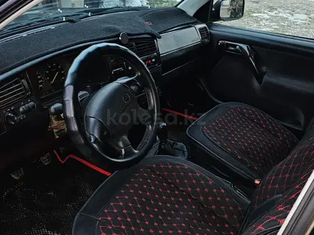 Volkswagen Golf 1996 года за 2 300 000 тг. в Тараз – фото 6