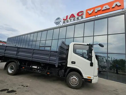 JAC  Самосвал (сельхозник) с 3-х сторонней разгрузкой 5 тон на JAC N80 2022 года за 21 000 000 тг. в Атырау – фото 29