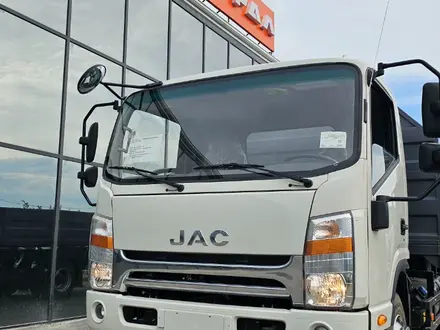 JAC  Самосвал (сельхозник) с 3-х сторонней разгрузкой 5 тон на JAC N80 2022 года за 21 000 000 тг. в Атырау – фото 45