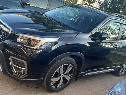 Subaru Forester 2021 года за 18 500 000 тг. в Астана – фото 2