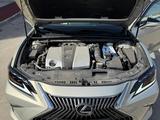 Lexus ES 350 2019 года за 18 900 000 тг. в Шымкент – фото 3