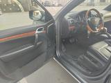 Porsche Cayenne 2007 года за 12 450 000 тг. в Алматы – фото 3