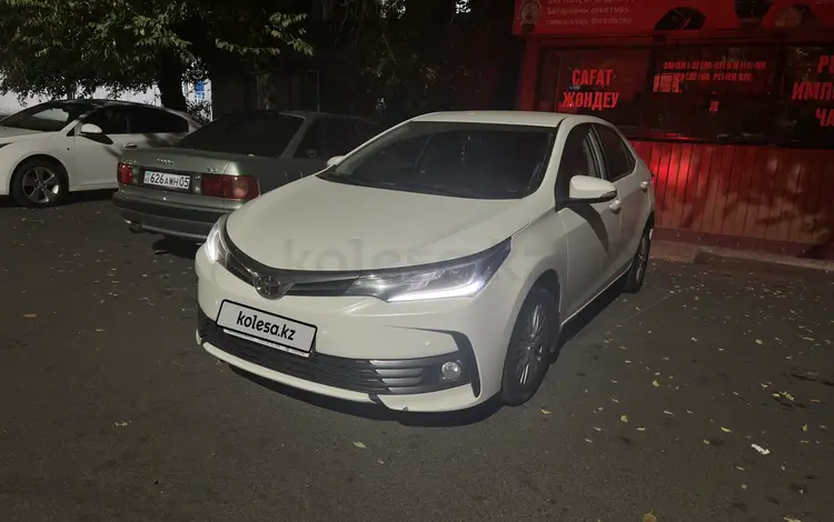 Toyota Corolla 2018 года за 8 500 000 тг. в Алматы