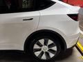 Tesla Model Y 2022 года за 18 000 000 тг. в Алматы – фото 13