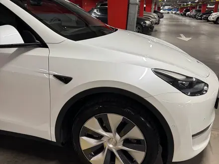 Tesla Model Y 2022 года за 18 000 000 тг. в Алматы – фото 3