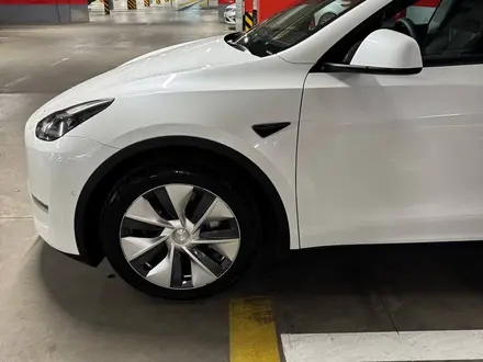 Tesla Model Y 2022 года за 18 000 000 тг. в Алматы – фото 10