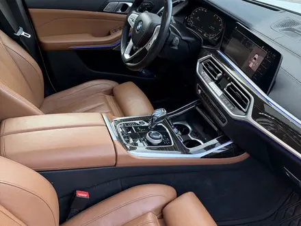 BMW X7 2021 года за 38 000 000 тг. в Алматы – фото 7