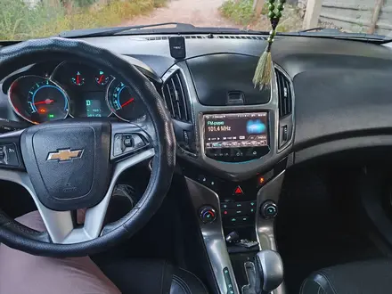 Chevrolet Cruze 2013 года за 3 800 000 тг. в Алматы – фото 8