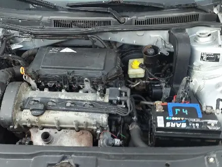 Volkswagen Golf 2002 года за 1 800 000 тг. в Шымкент