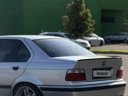 BMW 328 1995 года за 3 000 000 тг. в Алматы – фото 5