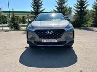 Hyundai Santa Fe 2019 года за 12 400 000 тг. в Астана