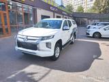 Mitsubishi L200 2022 года за 16 490 000 тг. в Алматы – фото 3