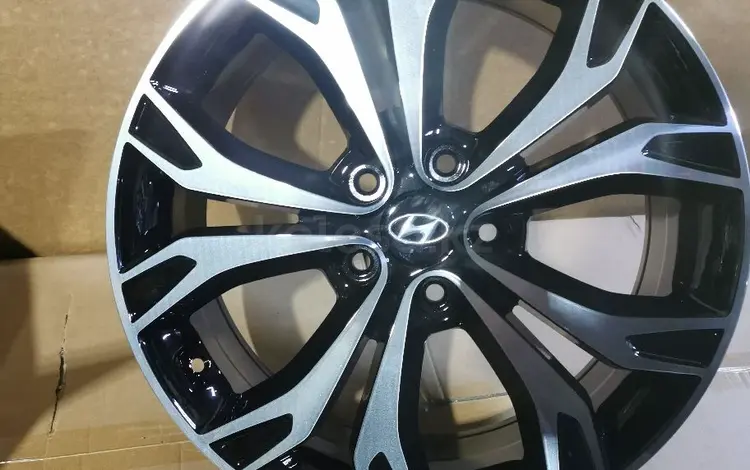 Диски комплект R18 5x114.3 Hyundai Sonata за 320 000 тг. в Алматы