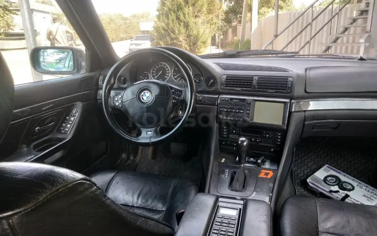 BMW 740 1997 годаfor3 300 000 тг. в Сарыагаш