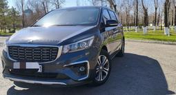 Kia Carnival 2018 года за 9 999 990 тг. в Астана