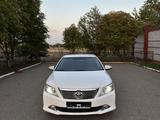 Toyota Camry 2013 годаүшін10 100 000 тг. в Алматы