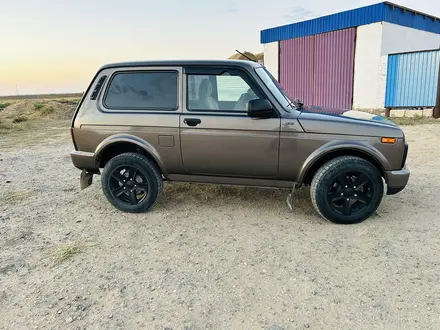 ВАЗ (Lada) Lada 2121 2022 года за 5 500 000 тг. в Атырау – фото 6