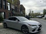 Lexus ES 250 2020 года за 19 000 000 тг. в Актау