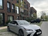 Lexus ES 250 2020 года за 19 000 000 тг. в Актау – фото 2