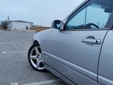 Mercedes-Benz E 320 2000 года за 5 900 000 тг. в Жанаозен – фото 2