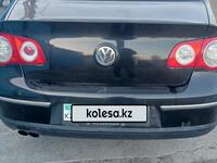 Volkswagen Passat 2007 годаүшін3 800 000 тг. в Семей