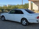 Mercedes-Benz E 200 1995 года за 700 000 тг. в Бейнеу – фото 3