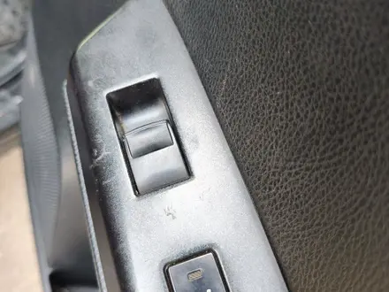 Toyota RAV4 2018 года за 9 800 000 тг. в Астана – фото 12