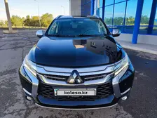 Mitsubishi Pajero Sport, 2020