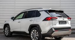 Toyota RAV4 2023 года за 20 600 000 тг. в Астана – фото 4
