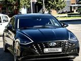 Hyundai Sonata 2020 года за 9 500 000 тг. в Усть-Каменогорск – фото 2
