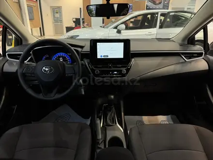 Toyota Corolla Comfort CVT 2025 года за 14 690 000 тг. в Атырау – фото 11